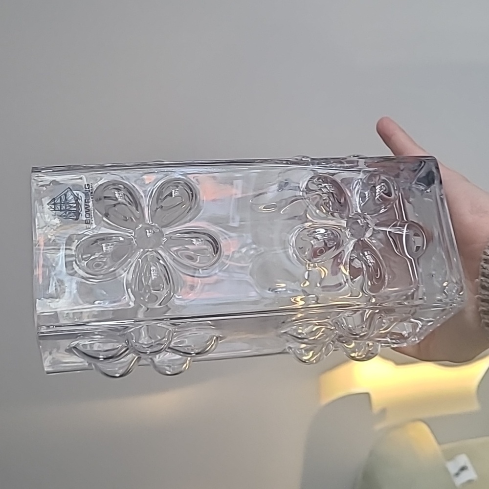 Vintage embossed daisy clear bud vase